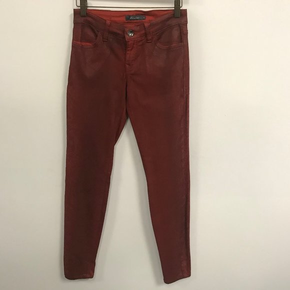 NWOT Level 99 Coated Hint of Snakeskin Skinny Jean - Picture 1 of 4